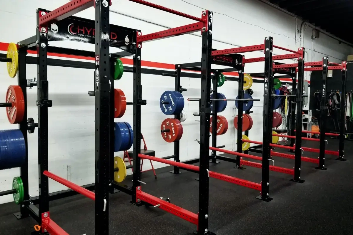 Power Rack, Squat Rack eller Styrketårn? Hvad er forskellen, og hvilken skal du vælge til din home gym?